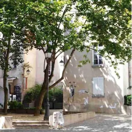 Appartamento Chez Gustave: Clim Calm,saint Paul Marais, 2guests Parigi