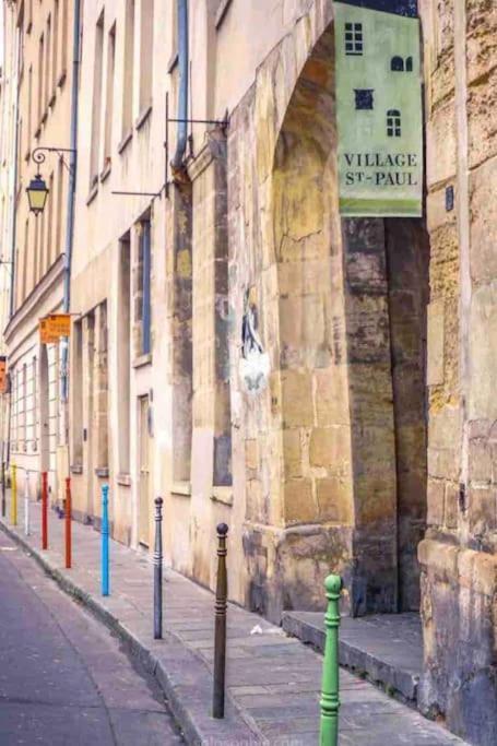 Appartamento Chez Gustave: Clim Calm,saint Paul Marais, 2guests *